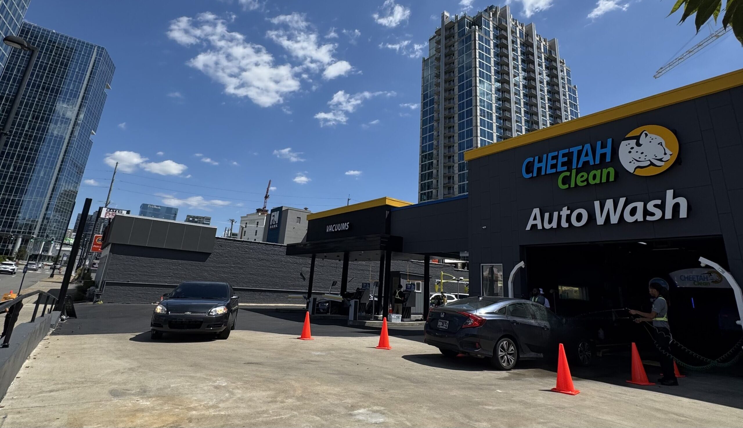 Cheetah Clean Auto Wash — Broadway